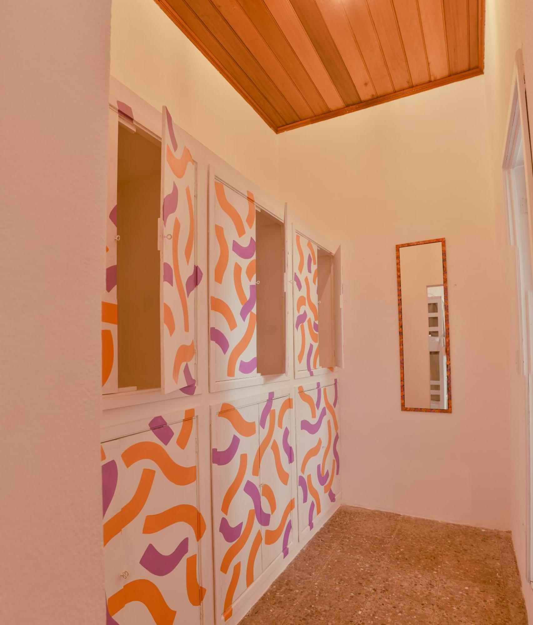 Macarena Hostel Флорес Экстерьер фото
