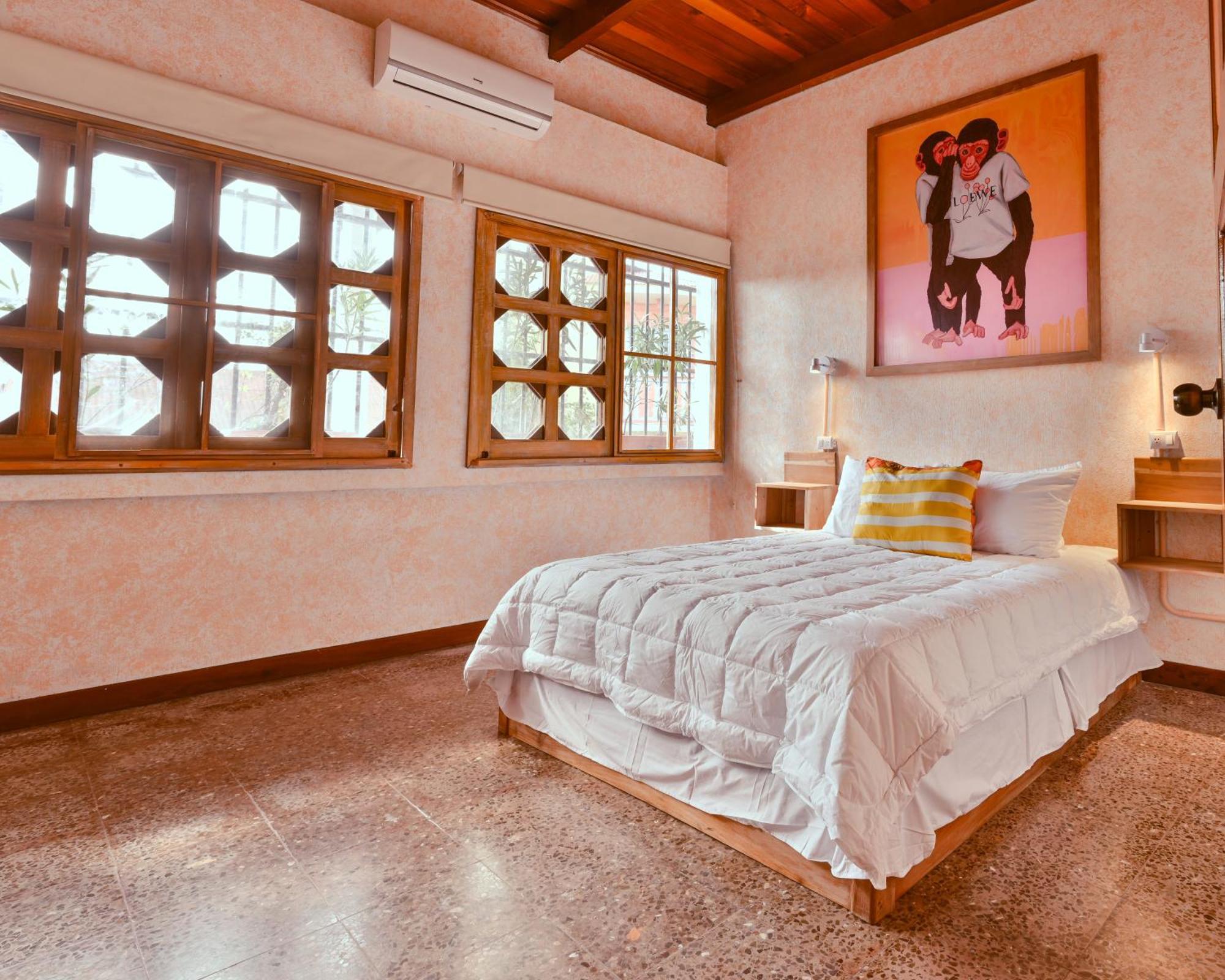 Macarena Hostel Флорес Экстерьер фото